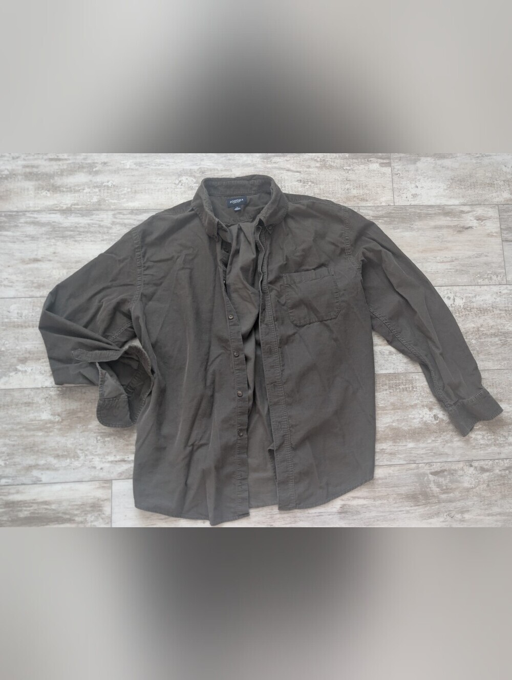 Sonoma Men’s Olive Green Casual Button-Down Shirt